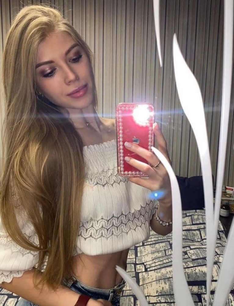 Индивидуалка 🎥 Карина главное фото в городе Уссурийск 